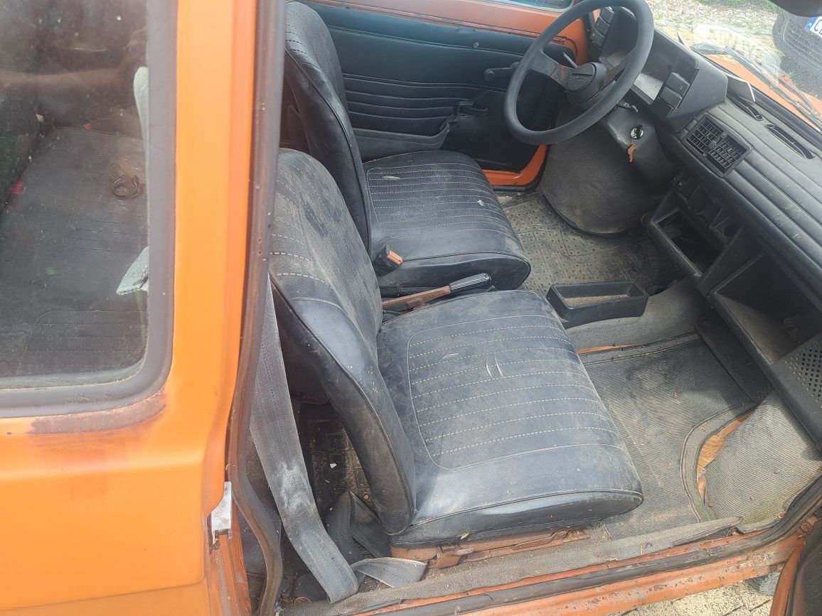 Fiat 126p 1986 r  z dokumentami