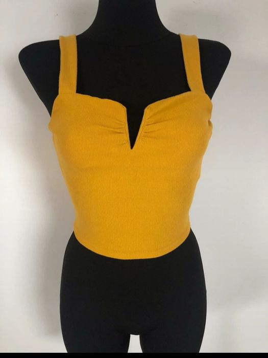 Żółty top Bershka