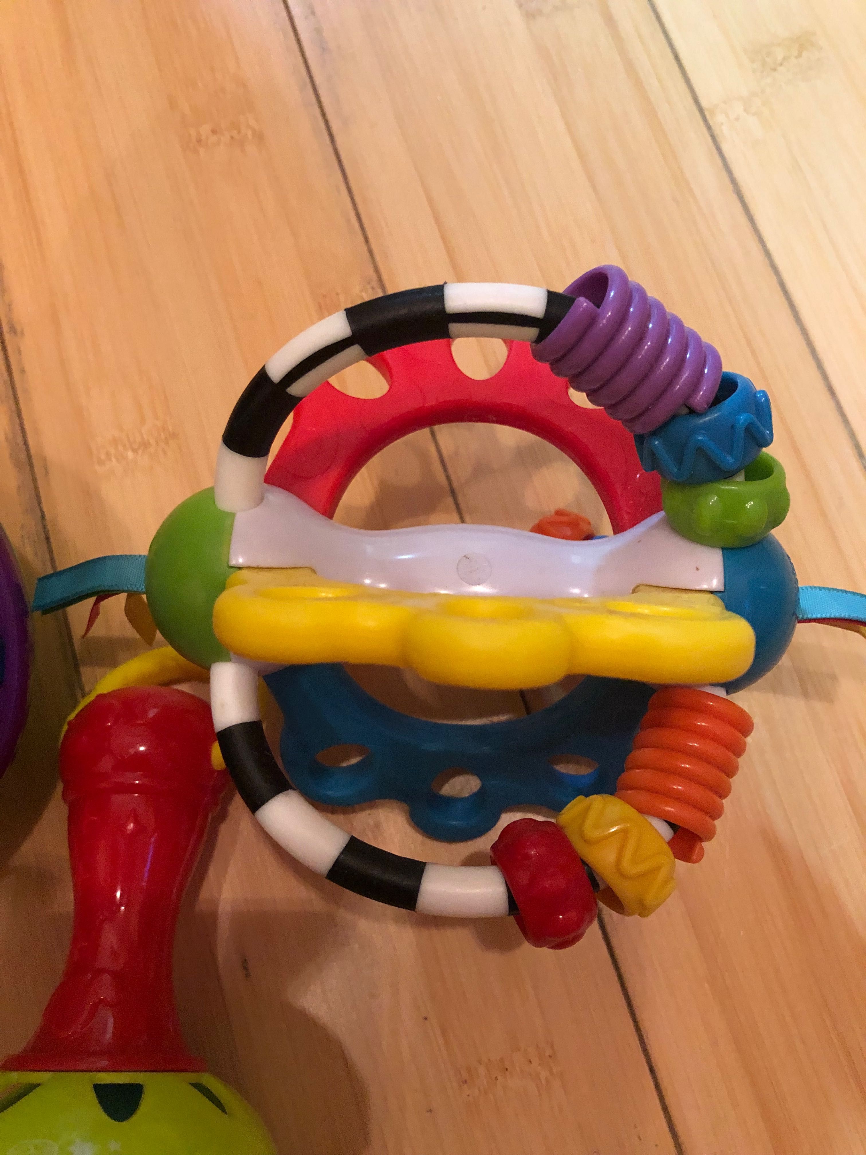 Игрушки детские для малыша