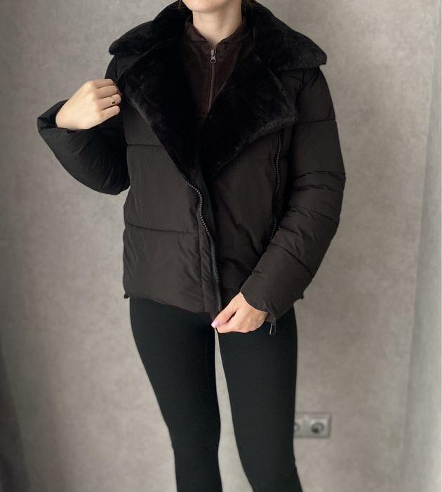 Куртка жіноча зимова