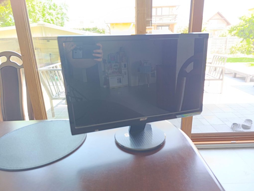 Monitor to komputera 20"