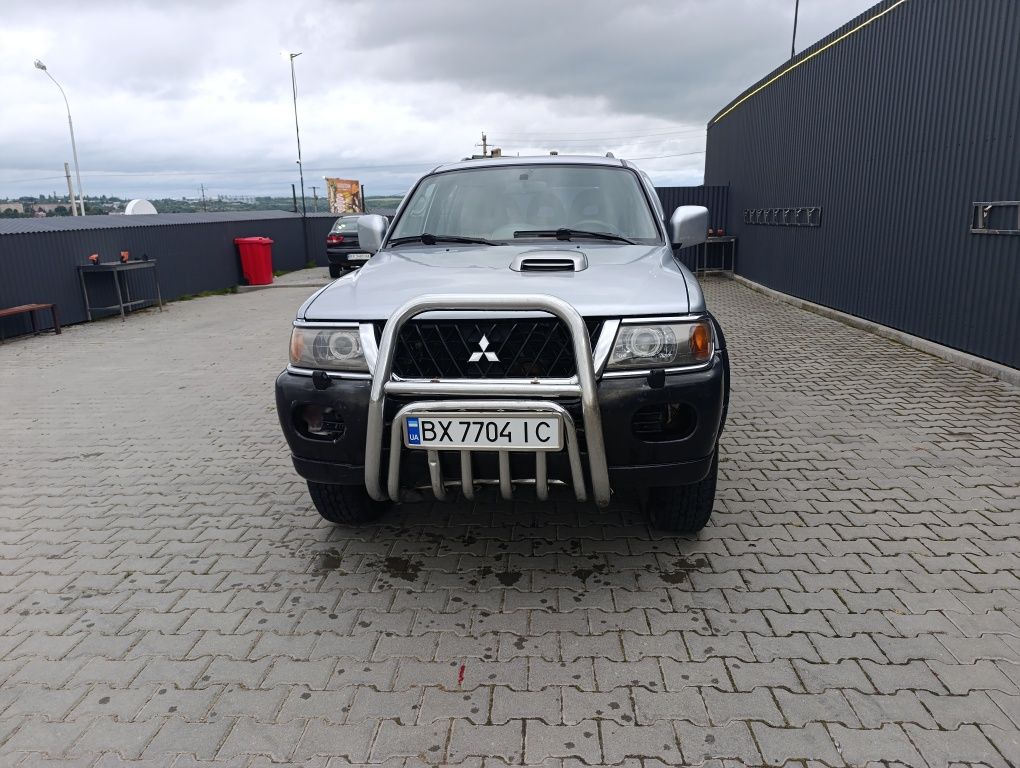 Pajero Sport 2.5 дизель 2004