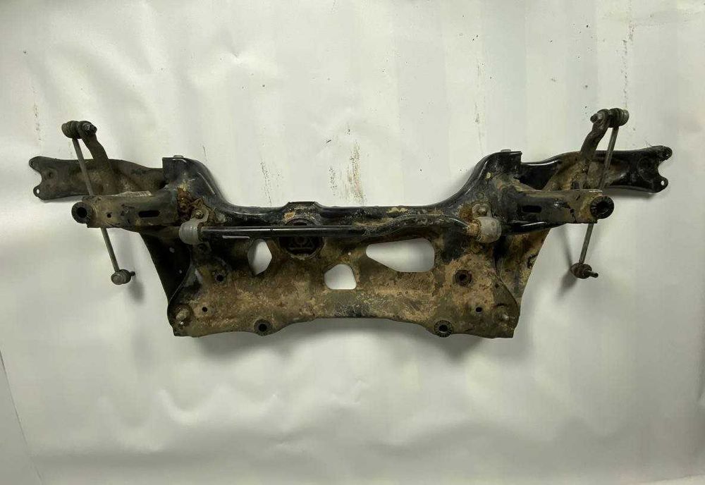 Балка передня підрамник Volkswagen Tiguan 2018- розбірка шрот