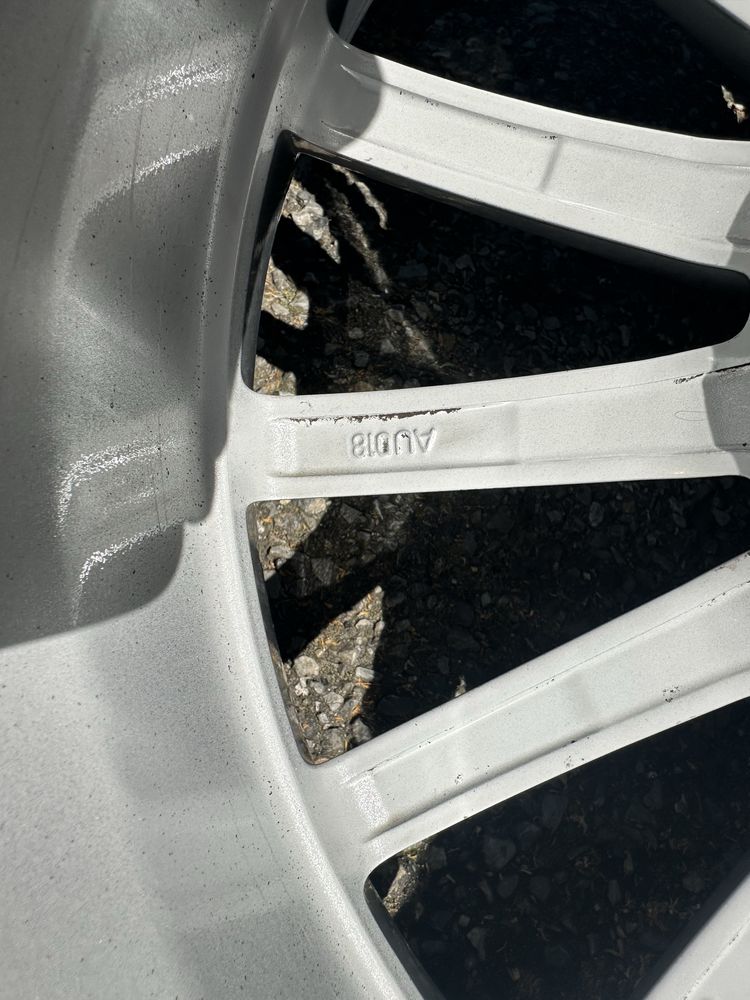 Audi S2, S3, S4 5x112 ET47 koła z oponami