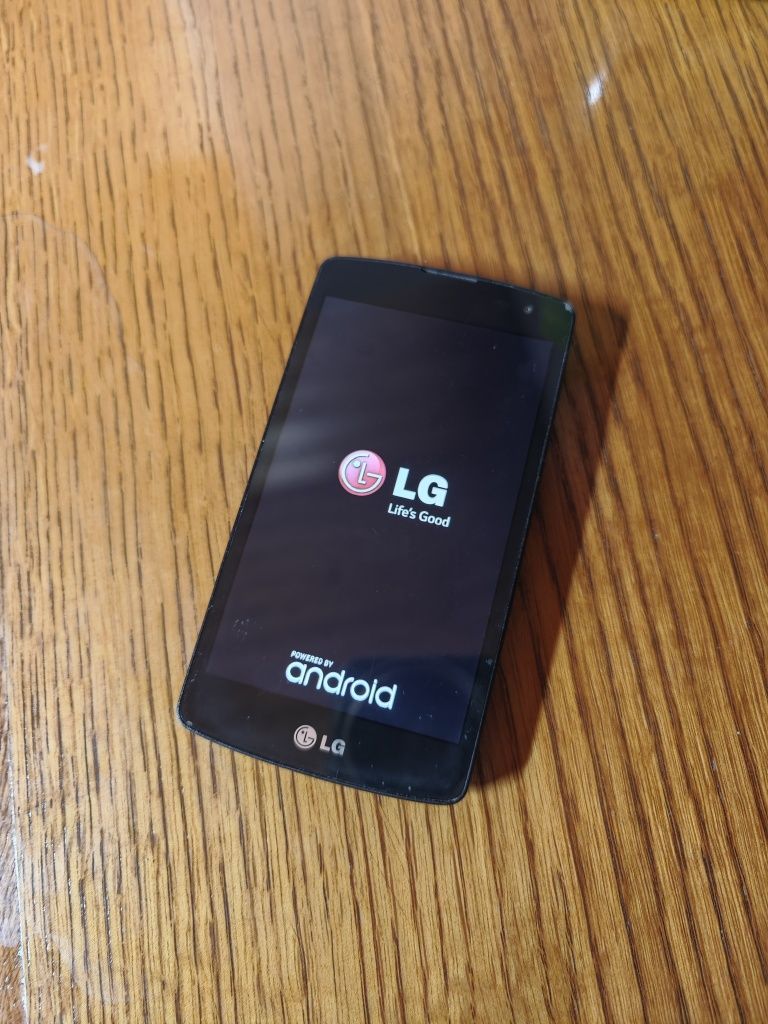 Telemóvel LG Fino