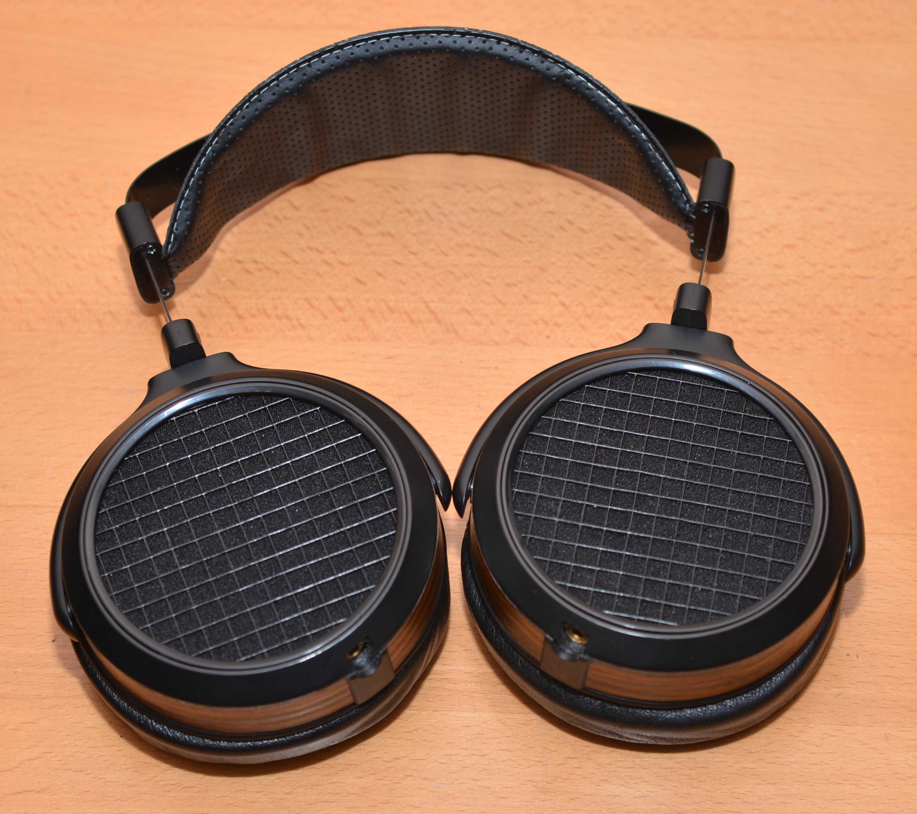 HiFiMAN HE-560 v1 pierwsza wersja idealny stan