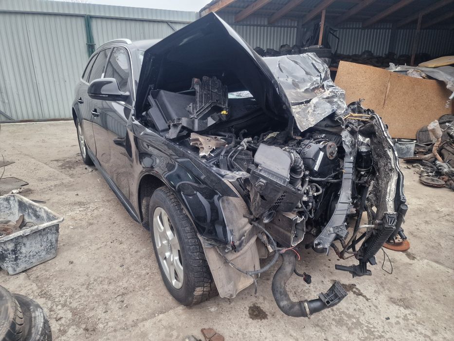 Audi A4 B8 запчастини розбірка