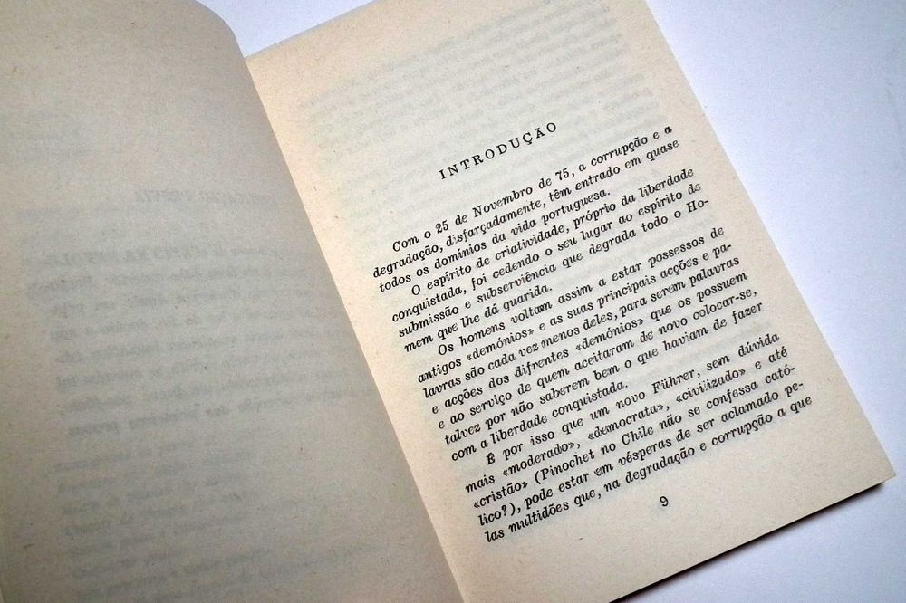 Viver Sem Deuses Nem Chefes, do Padre Mário de Oliveira. Envio grátis.