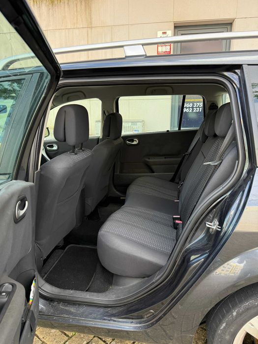 Renault Megane 1.5 105cv Break . 135000 klms