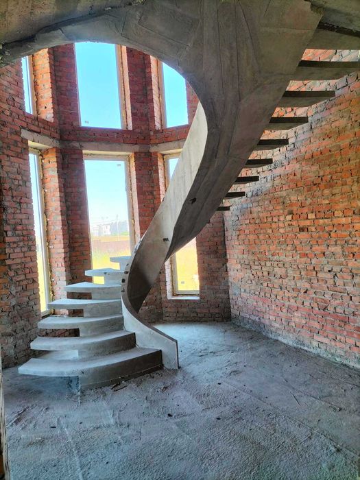 Бетонні сходи / Бетонные ЛЕСТНИЦЫ КИЕВ и ОБЛАСТЬ Изготовление под ключ