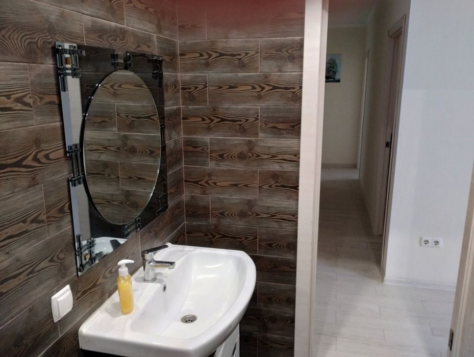 2 кімн кв Університетська 2ф ЖК Карат р-н Центрального парку