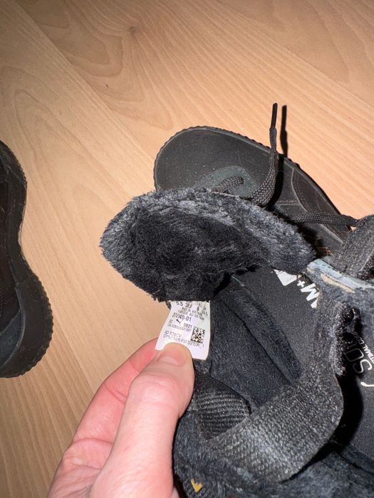 Зимові кросівки жіночі