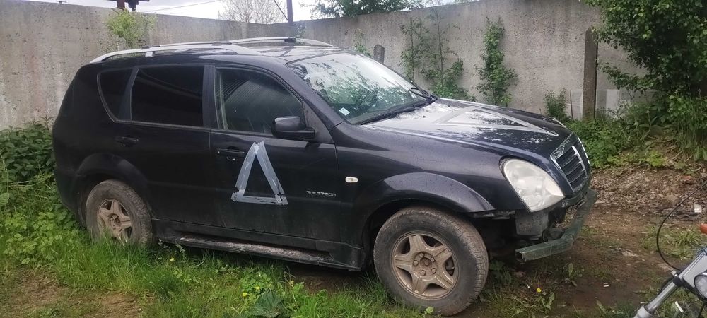 Rexton під ремонт або розборку