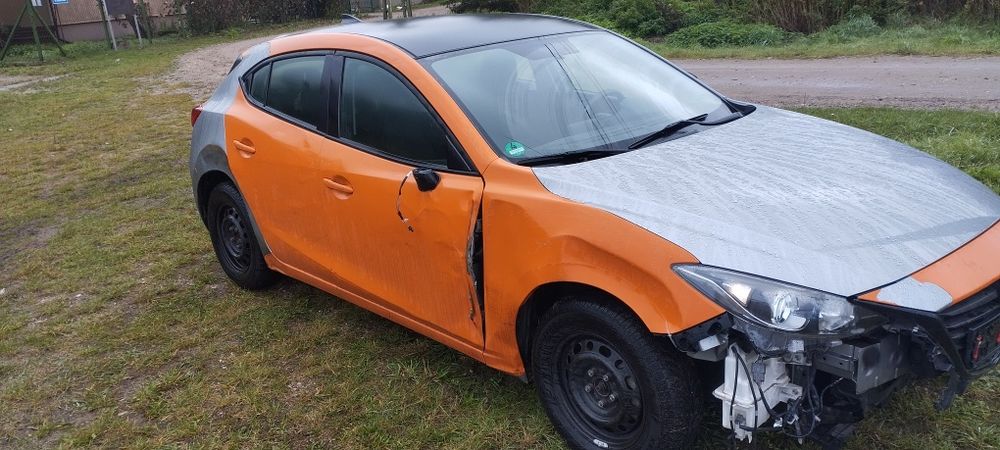 Mazda 3 Benzyna 1.5 Skyactiv