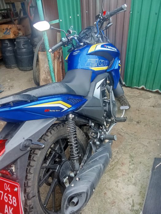 Мотоцикл 200 кубов