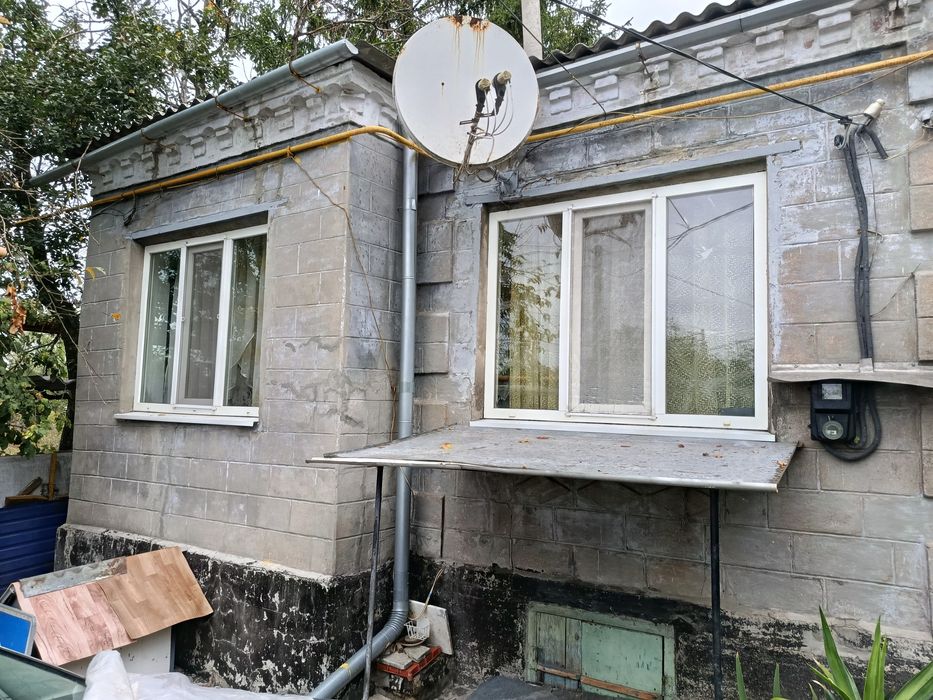 Продам приватизований будинок в Таромському