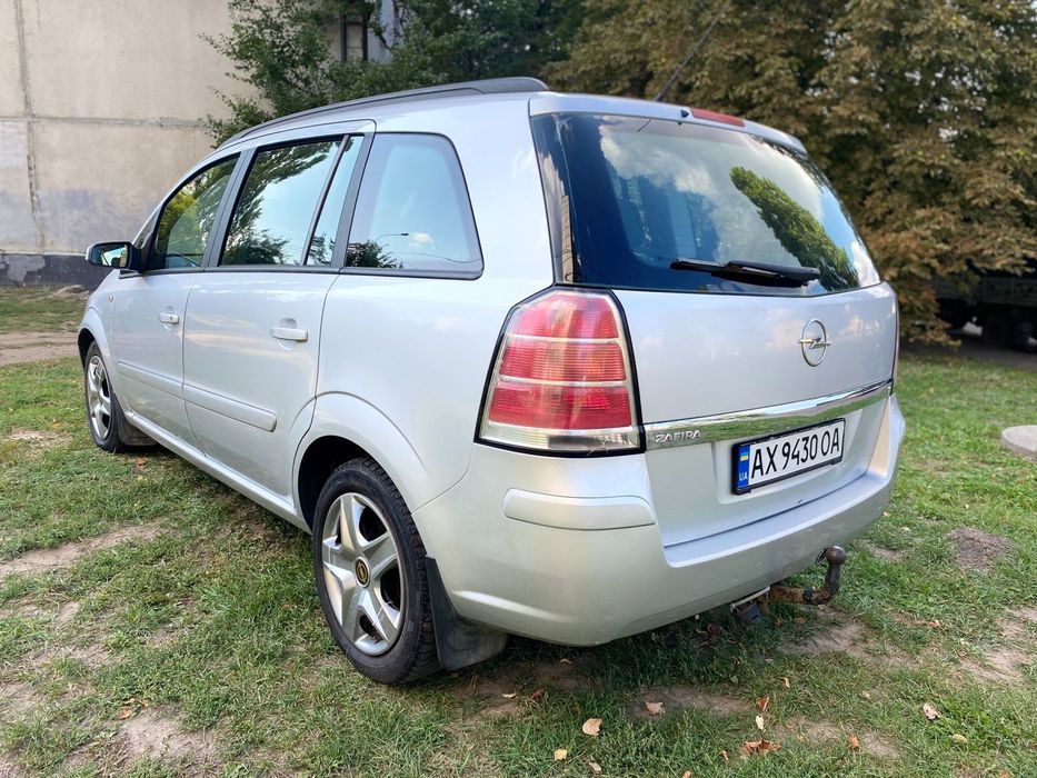 Opel Zafira 1,8 гбо