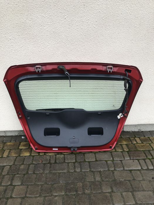 Кришка багажника Ляда Hyuindai I20 Хюндай і20 Комплектна