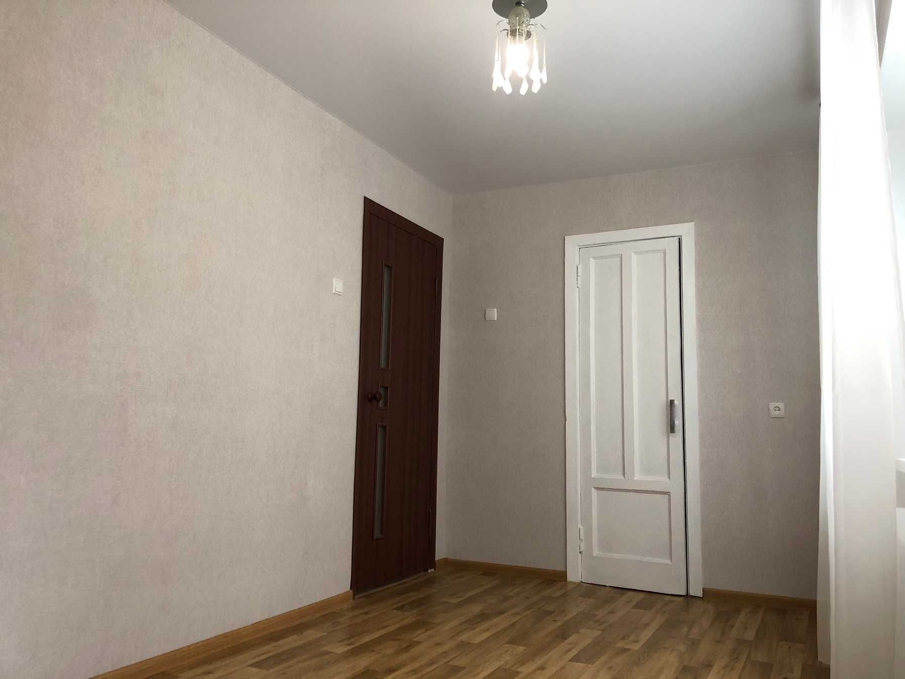 Продам 2 ком. квартиру пр. Александра Поля 119б