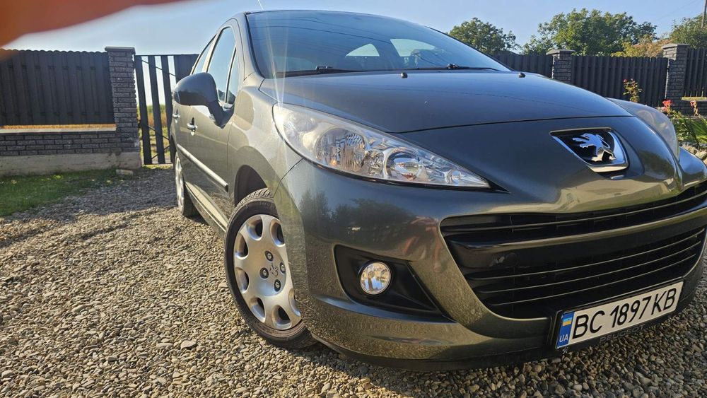 PEUGEOT 207 VTi 2010p