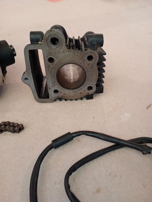 Junak 902  tłok cylinder i wal 49ccm