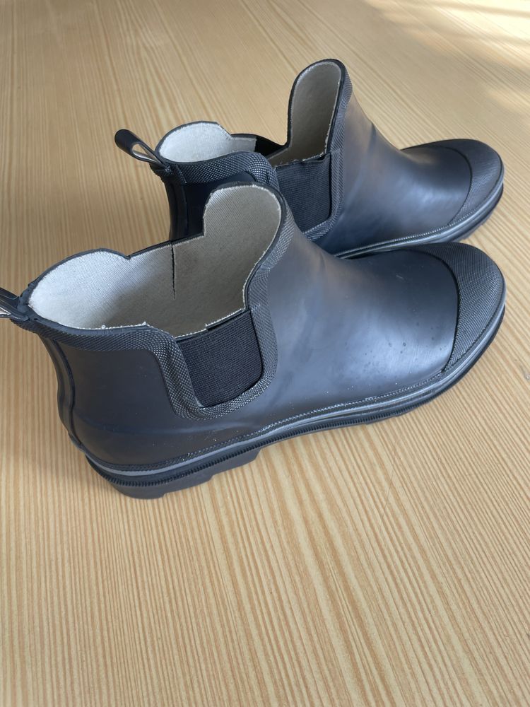 Botas jardinagem n-40 novas