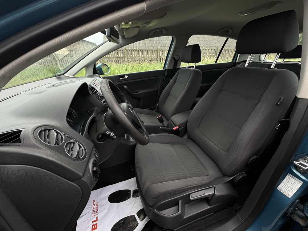 Volkswagen Golf V Plus 1.6 Benzyna ! Po Opłatach !