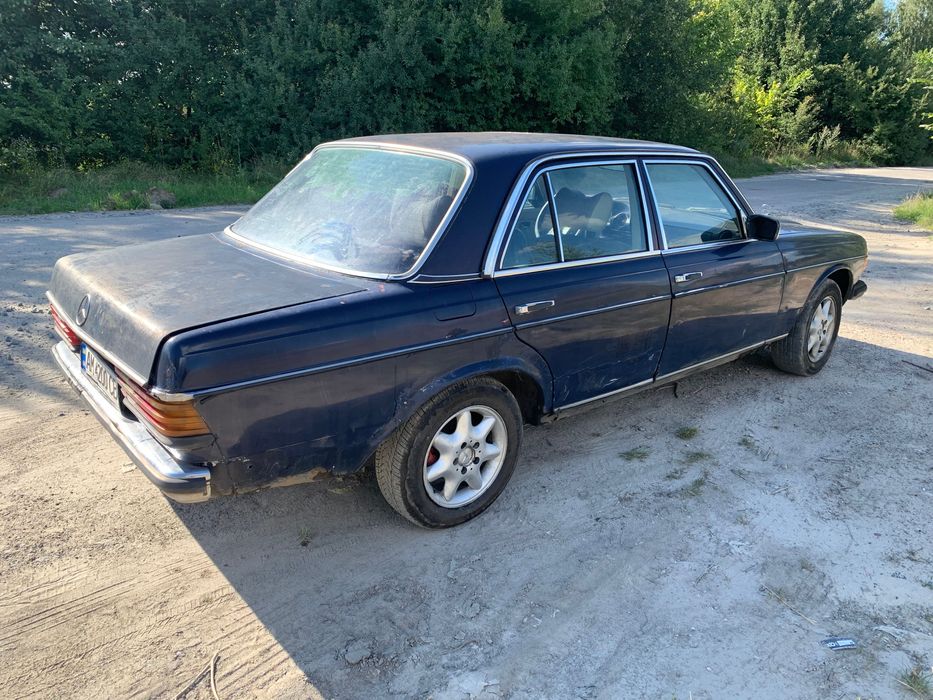 Продам мерс w123 газ бенз