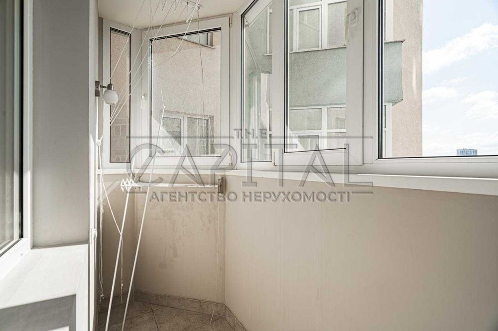 Оренда сучасної квартири 200 м2 вул. Воробйова, 13е/ Солом`янський рн