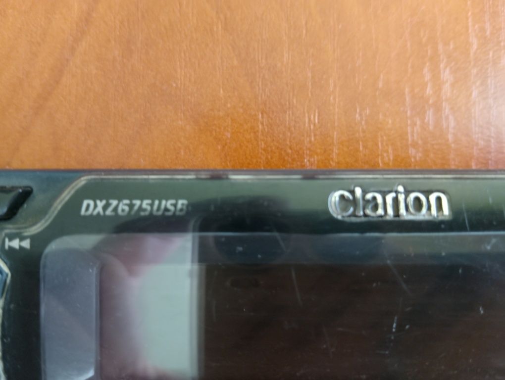 Clarion DXZ675USB