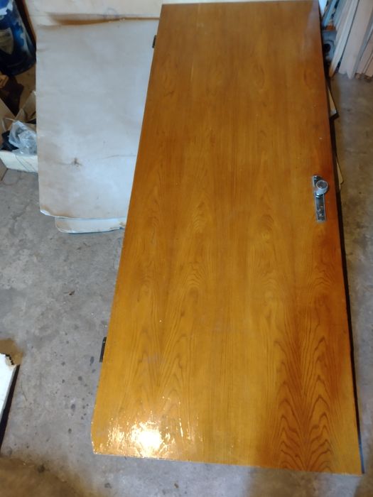 Продам двері фурнірувані