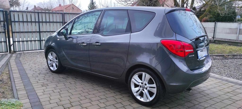 Opel Meriva B 2010 1,4 benz. turbo