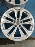 625 Felgi Aluminiowe Oryginał AUDI R 18 5x112 otwór 66,6 Bardzo Ładne