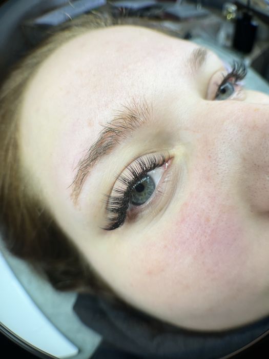 Przedłużanie rzęs metodą 1-5D