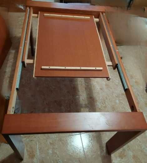 Conjunto de 6 cadeiras + mesa