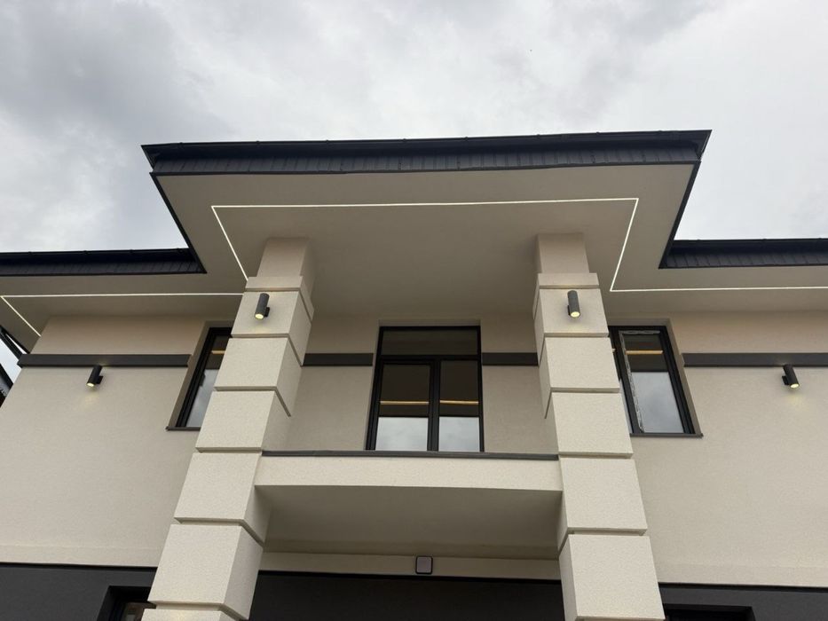 Продаж!Розкішний будинок в с.Крихівці