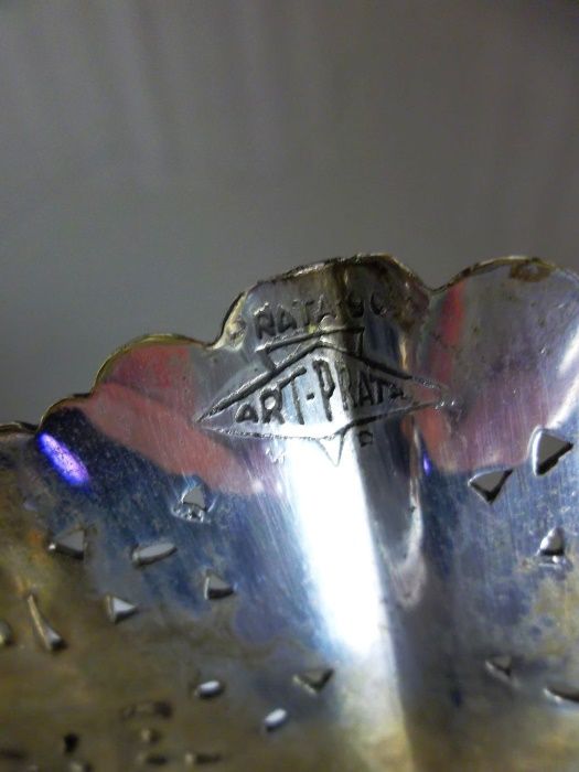 43 cm - antigo tabuleiro - grande prato em casquinha marcada ART PRATA