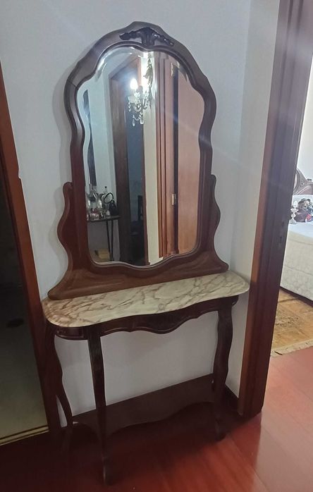 Mesa Consola de Entrada com Espelho e Pedra Mármore