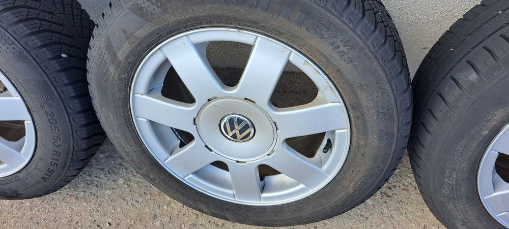 Felgi aluminiowe koła opony Volkswagen Passat B5 5X112 15"