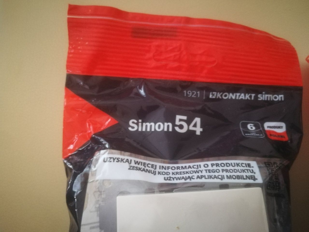 Wyłącznik Podtynkowy Simon 54 kremowy DW1.01/41