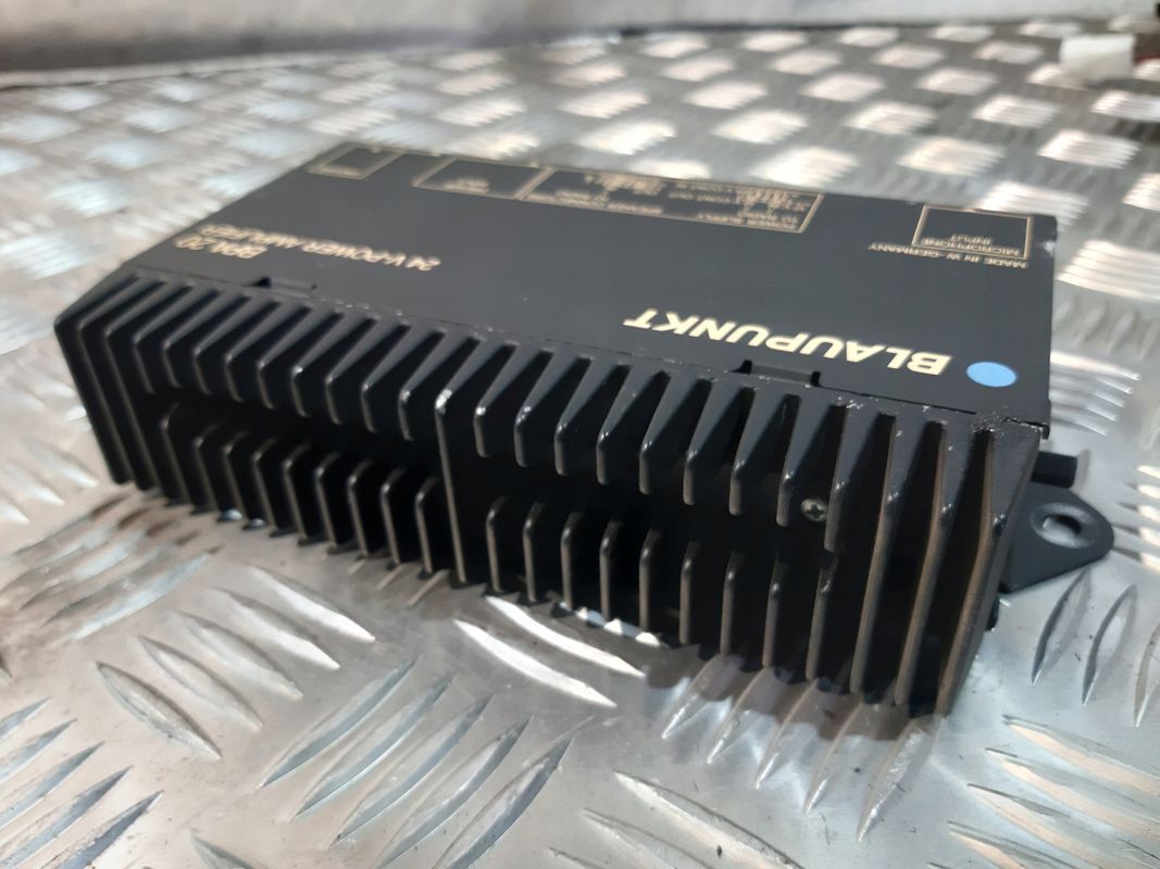 Wzmacniacz audio Blaupunkt Bpa20/24v