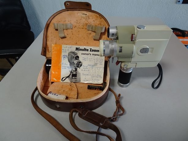 Maquina filmar vintage, Minolta, zoom 8, com mala couro