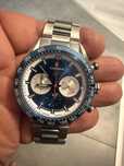 Piekny zegarek carrera tag heuer