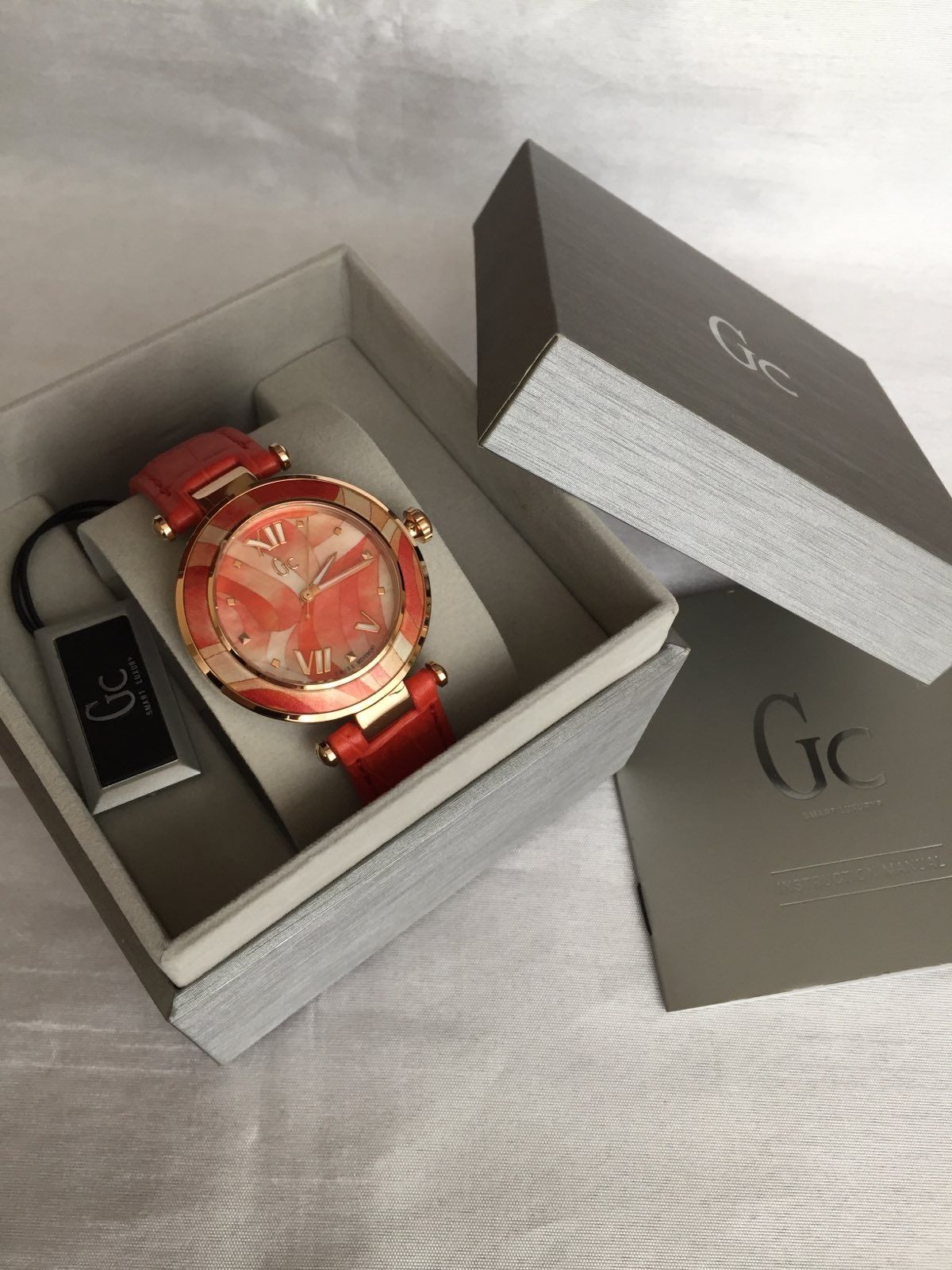Жіночий годинник GC , Guess Collection,  Swiss