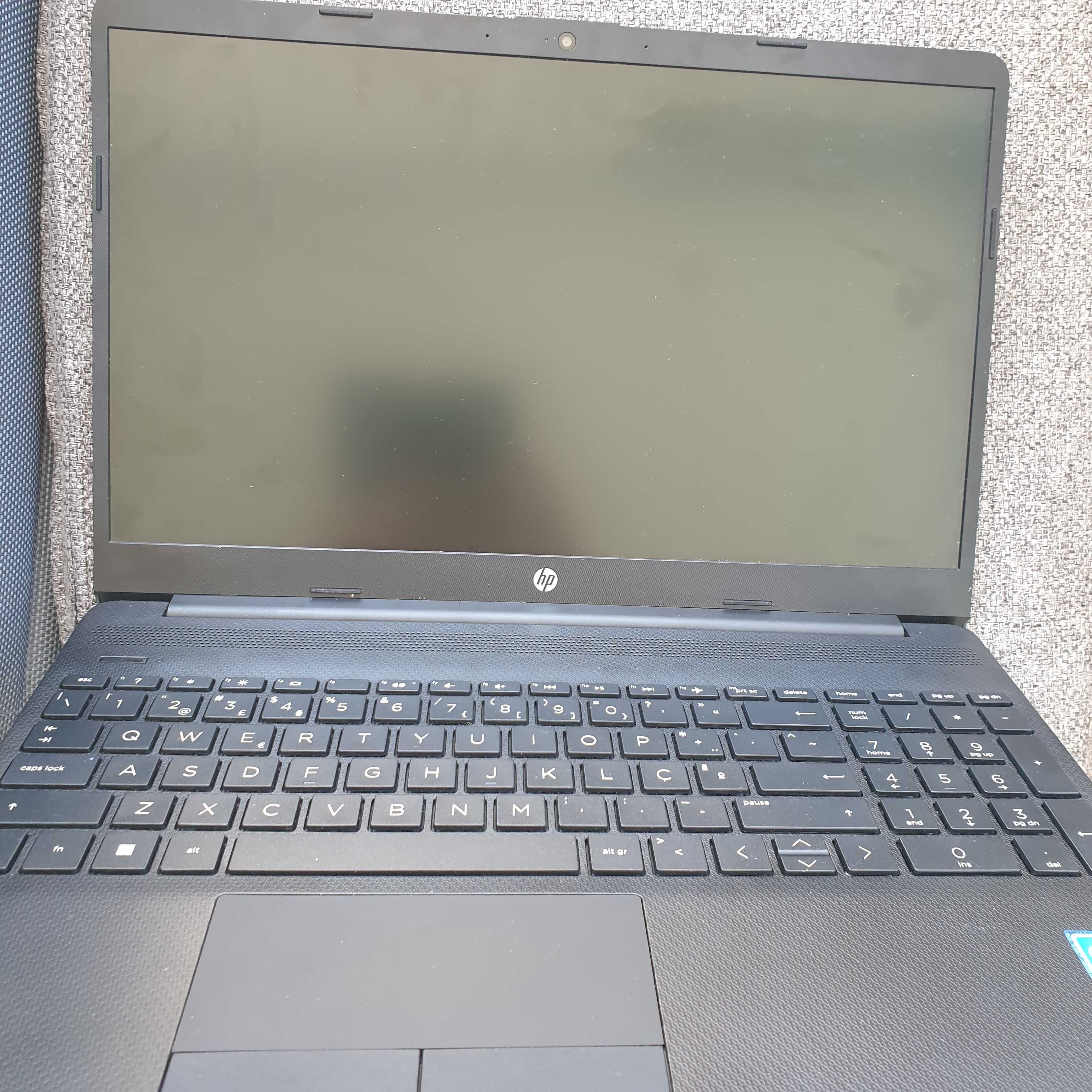 carcaça display HP 15-DW1421 completa com respetivo display impecável