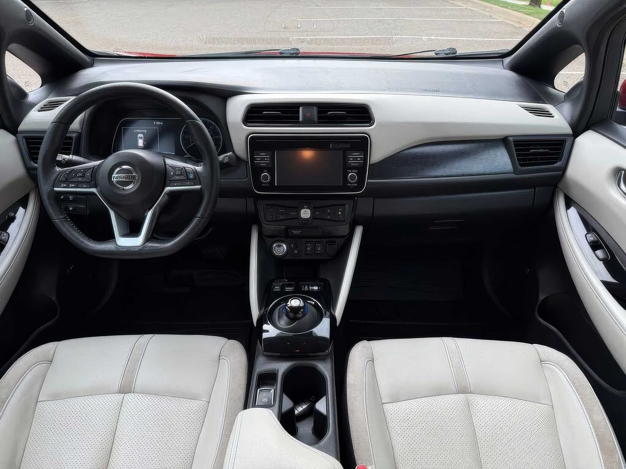 2019 Nissan LEAF SL