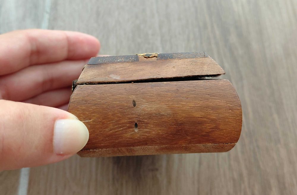 Caixinha em madeira/Guarda jóias