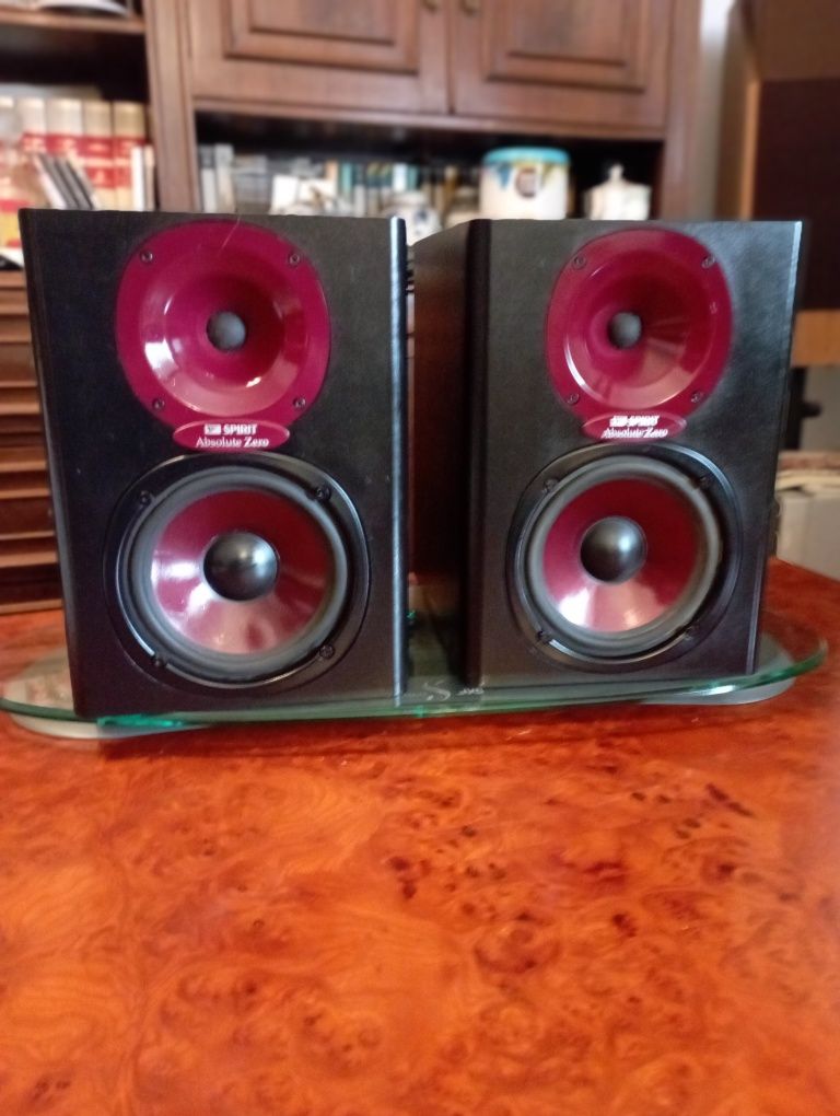 Colunas monitoras Spirit absolut zero