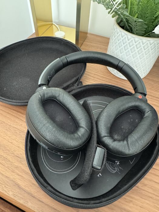 Auscultadores Sony WH-1000XM2