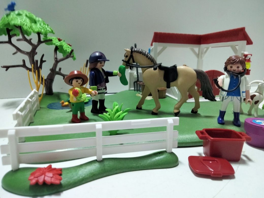 Playmobil letni wybieg dla koni